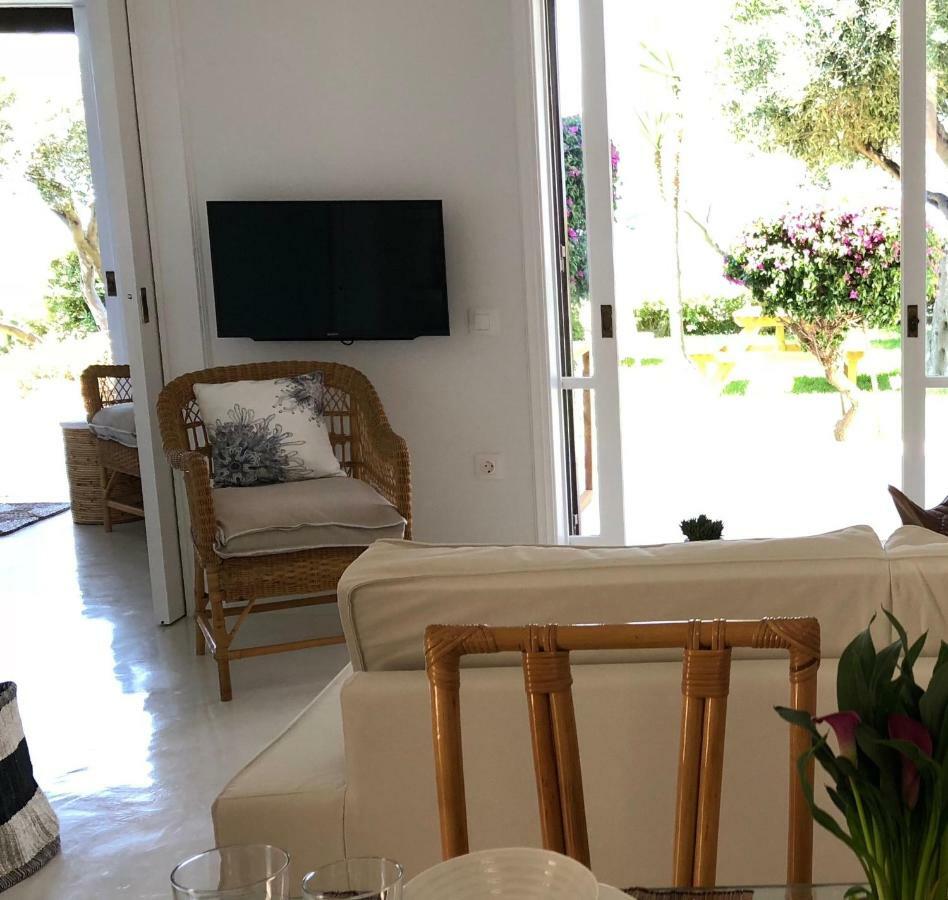 Aqua Seafront Glyfada Corfu Beach House With Garden Zewnętrze zdjęcie